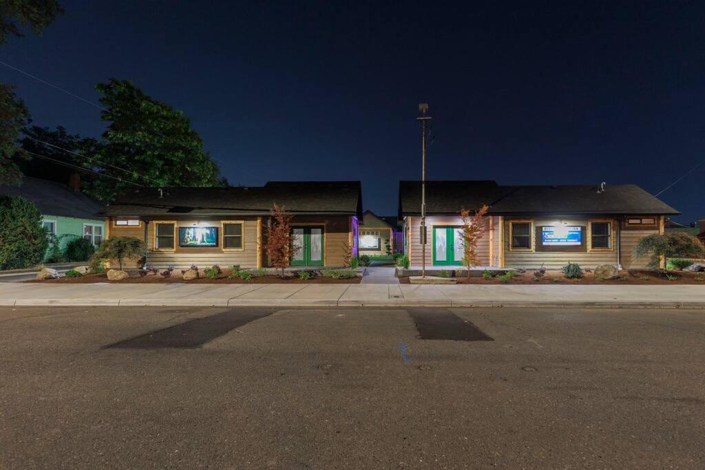Bear Mountain - 6 * Grants Pass